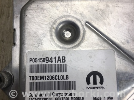 ФОТО Блок керування двигуном для Jeep Compass (06-15) Київ