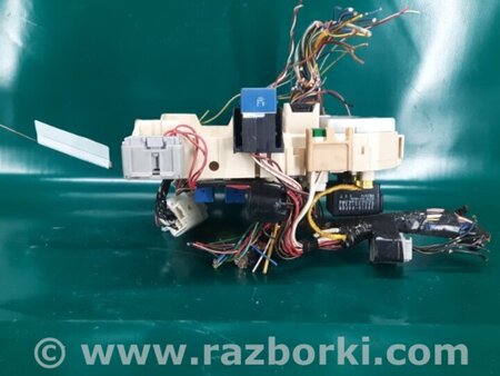 ФОТО Блок запобіжників салон для Suzuki SX4 I (06-14) Київ