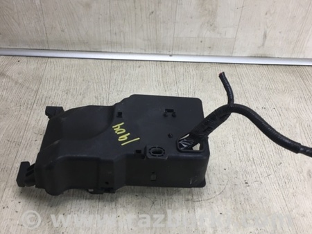 ФОТО Блок запобіжників моторний відсік для Dodge Dart (12-16) Київ