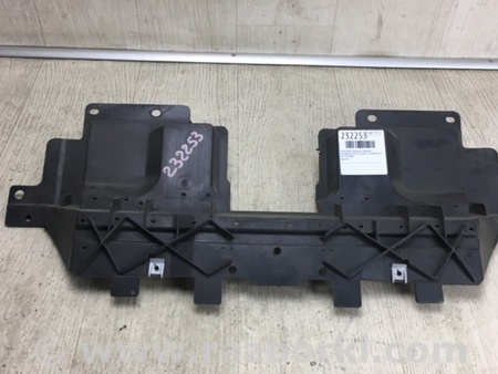 ФОТО Кронштейн переднього бампера для Nissan NV200 USA (2013-) Київ