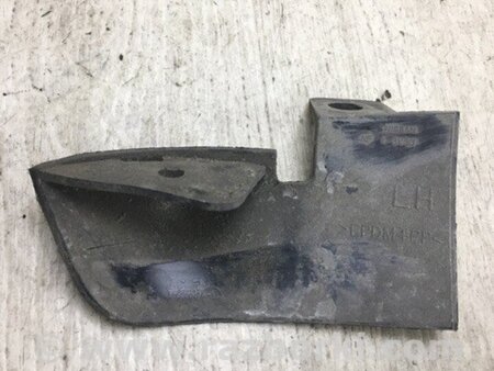 ФОТО Бризговик для Nissan Juke (10-19) Київ