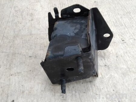 ФОТО Кронштейн підсилювача заднього бампера для Nissan Rogue (08-14) Київ