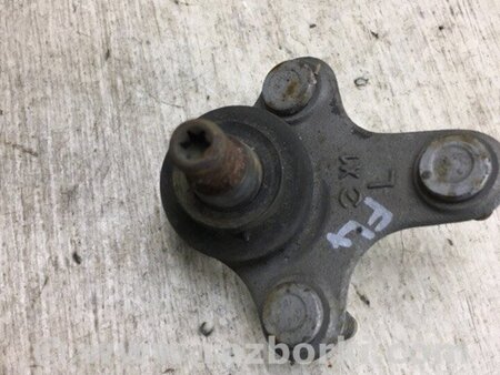 ФОТО Кульова опора для Volkswagen Passat B8 (2014-2023) Київ