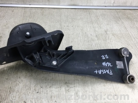 ФОТО Важіль задньої підвіски поздовжній для Volkswagen Passat B8 (2014-2023) Київ