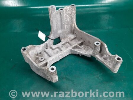 ФОТО Кронштейн двигуна для Nissan Rogue (08-14) Київ