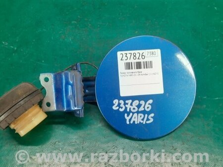 ФОТО Лючок паливного бака для Toyota Yaris (05-11) Київ