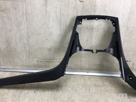 ФОТО Накладка торпедо-центр. для Ford Escape 3 (01.2012-12.2018) Київ