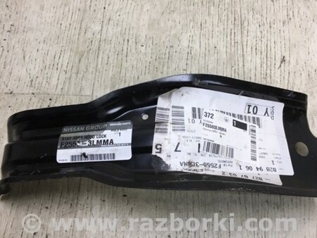 ФОТО Кронштейн кріплення передньої панелі для Nissan NV200 USA (2013-) Київ