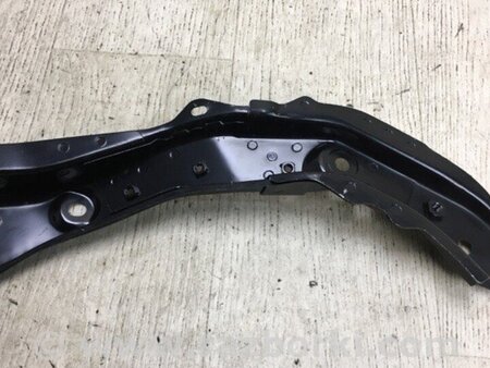 ФОТО Кронштейн кріплення передньої панелі для Infiniti Q60 Київ