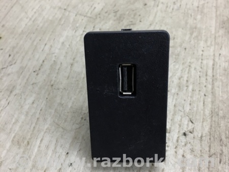 ФОТО USB адаптер для Ford Focus 3 (01.2010 - 03.2018) Київ