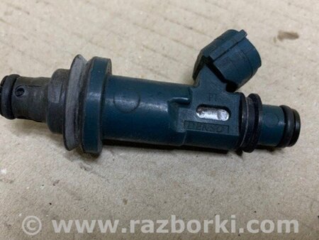 ФОТО Форсунка паливна для Toyota Highlander (01-07) Київ