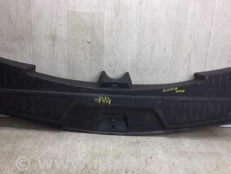 ФОТО Накладка на поріг багажника для GMC Acadia Київ