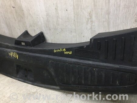 ФОТО Накладка на поріг багажника для GMC Acadia Київ