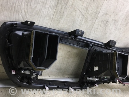 ФОТО Накладка торпедо-центр. для Dodge Dart (12-16) Київ