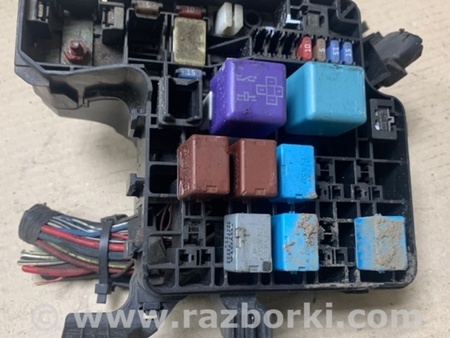 ФОТО Блок запобіжників моторний відсік для Toyota Camry 30 XV30 (01-06) Київ