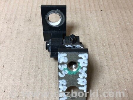 ФОТО Петля двері верхня для Volkswagen Passat B8 (2014-2023) Київ