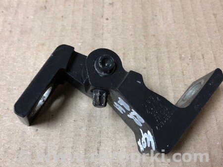 ФОТО Петля двері верхня для Volkswagen Passat B8 (2014-2023) Київ