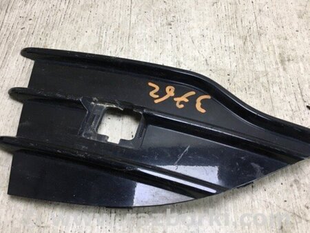 ФОТО Накладка протитуманної фари для Ford Escape 3 (01.2012-12.2018) Київ