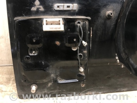 ФОТО Кришка багажника для Mitsubishi Pajero (99-06) Київ