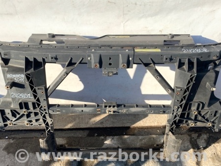 ФОТО Панель передня для Infiniti QX56 Київ