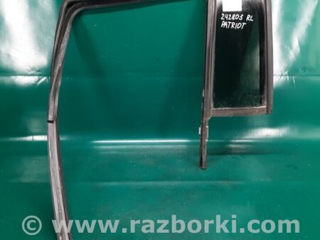 ФОТО Скло дверей глухе для Jeep Patriot (10-17) Київ