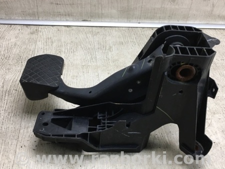 ФОТО Педаль гальма для Nissan NV200 USA (2013-) Київ