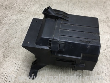 ФОТО Корпус блоку запобіжників для Nissan NV200 USA (2013-) Київ