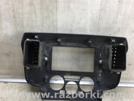ФОТО Накладка торпедо під магнітолу для Nissan NV200 USA (2013-) Київ