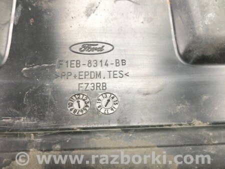 ФОТО дефлектор радіатора для Ford Focus 3 (01.2010 - 03.2018) Київ