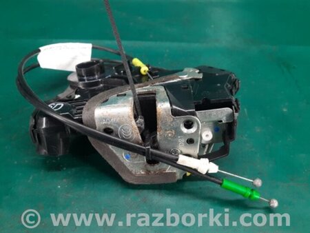 ФОТО Замок двері для Toyota Matrix (08-14) Київ