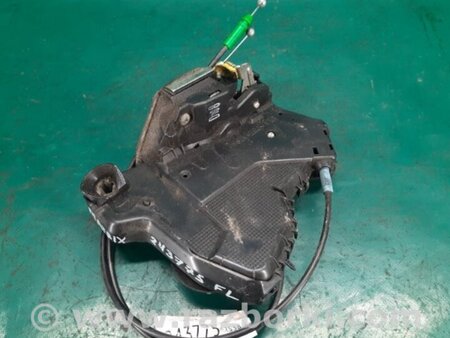 ФОТО Замок двері для Toyota Matrix (08-14) Київ