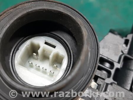 ФОТО Склопідйомник для Toyota Matrix (08-14) Київ