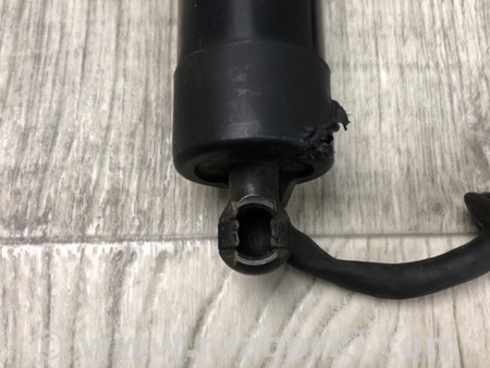 ФОТО Амортизатор кришки багажника для Porsche Cayenne II 958 E2/92A (10-14) Київ