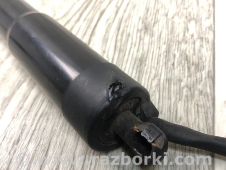 ФОТО Амортизатор кришки багажника для Porsche Cayenne II 958 E2/92A (10-14) Київ