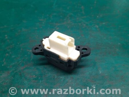 ФОТО Кнопка центрального замку для Mazda 5 CR (2006-2010) Київ
