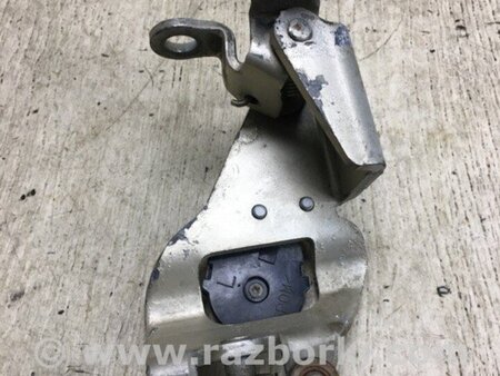 ФОТО Ролик зсувних дверей середній для Toyota Sienna (11-16) Київ