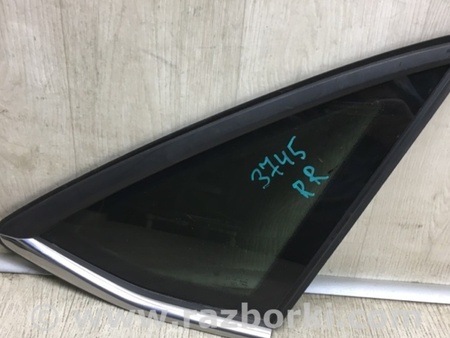 ФОТО Скло у кузов для Volkswagen Jetta USA (2018-) Київ