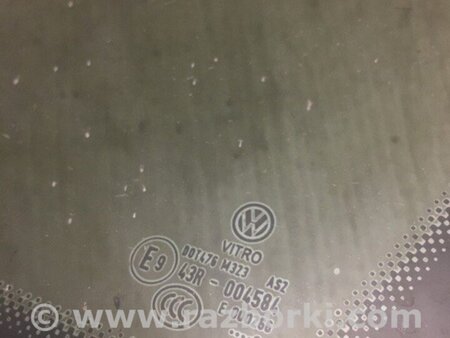 ФОТО Скло у кузов для Volkswagen Jetta USA (2018-) Київ