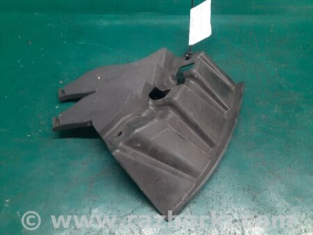 ФОТО Кронштейн решітки радіатора для Mazda CX-7 Київ