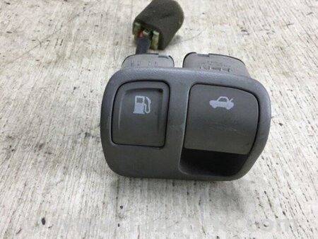 ФОТО Кнопка відкриття багажника внутрішня для Hyundai Grandeur IV TG (05-11) Київ