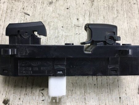 ФОТО Кнопка склопідіймача для Hyundai Santa Fe II CM (06-12) Київ