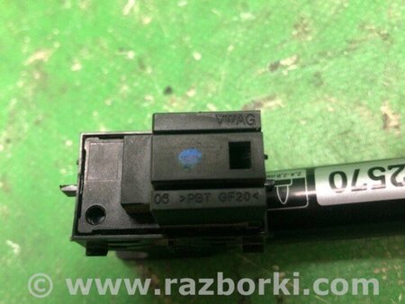 ФОТО Кнопка склопідіймача для Volkswagen Jetta USA (2018-) Київ