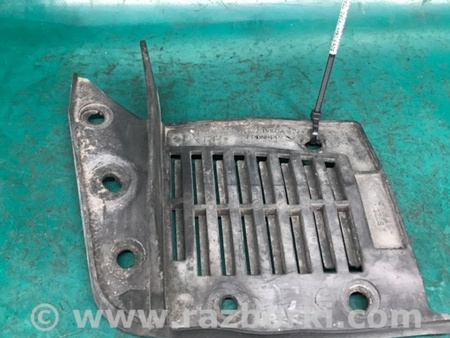 ФОТО Бризговик для Nissan Rogue (08-14) Київ