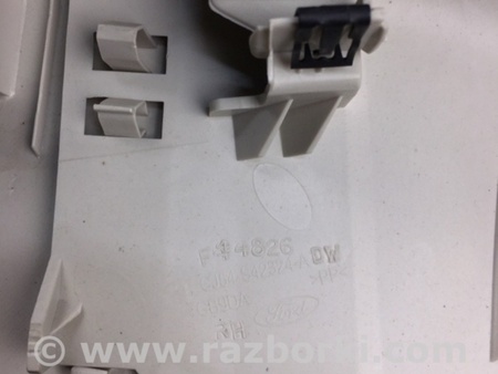 ФОТО Обшивка кришки багажника для Ford Escape 3 (01.2012-12.2018) Київ