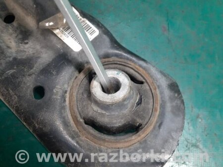 ФОТО Важіль передньої підвіски нижній для Volkswagen Passat B8 (2014-2023) Київ