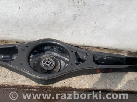 ФОТО Важіль задньої підвіски нижній поперечний для Volkswagen Passat CC (01.2012-12.2016) Київ