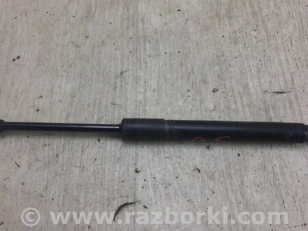 ФОТО Амортизатор капоту для Audi (Ауди) Q5 I 8R (08-17) Київ