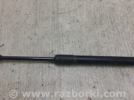 ФОТО Амортизатор капоту для Audi (Ауди) Q5 I 8R (08-17) Київ