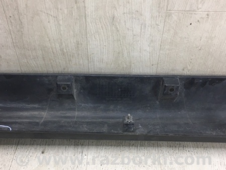 ФОТО Накладка порогу зовнішня для Nissan Tiida/Versa C11 Київ