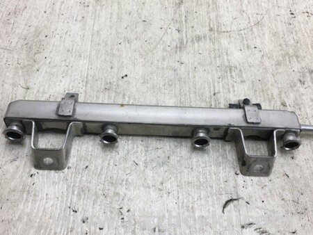 ФОТО Паливна рейка для Mazda 6 GG/GY (2002-2008) Київ
